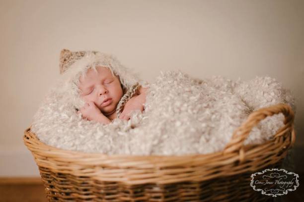 newborn photography swansea