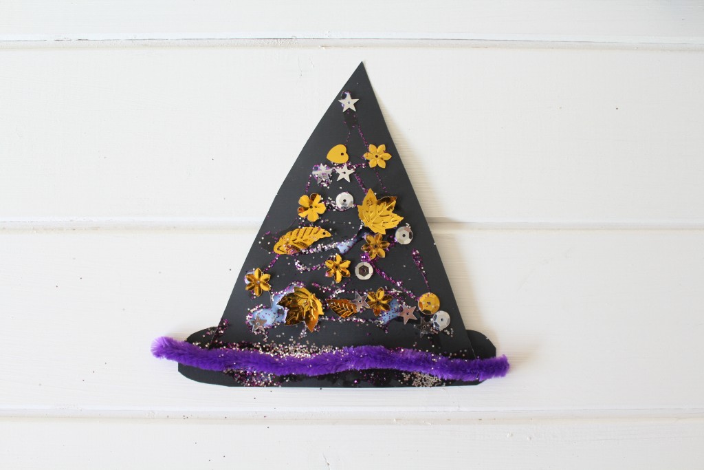 25 Halloween Witch Crafts For Toddlers - Halloween Crafts for Kids