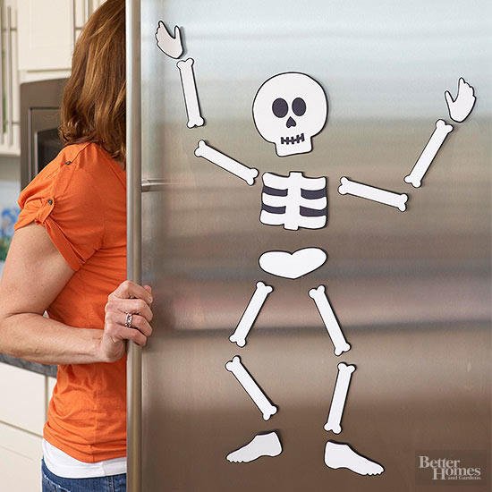 Magneting Skeleton Craft