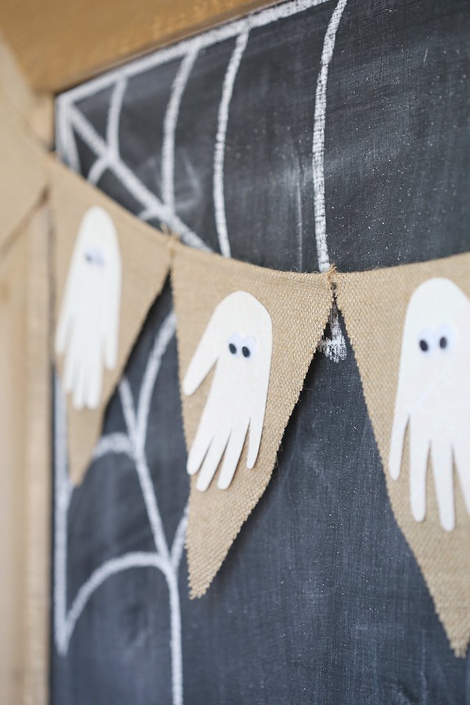 Handprint Ghost Bunting