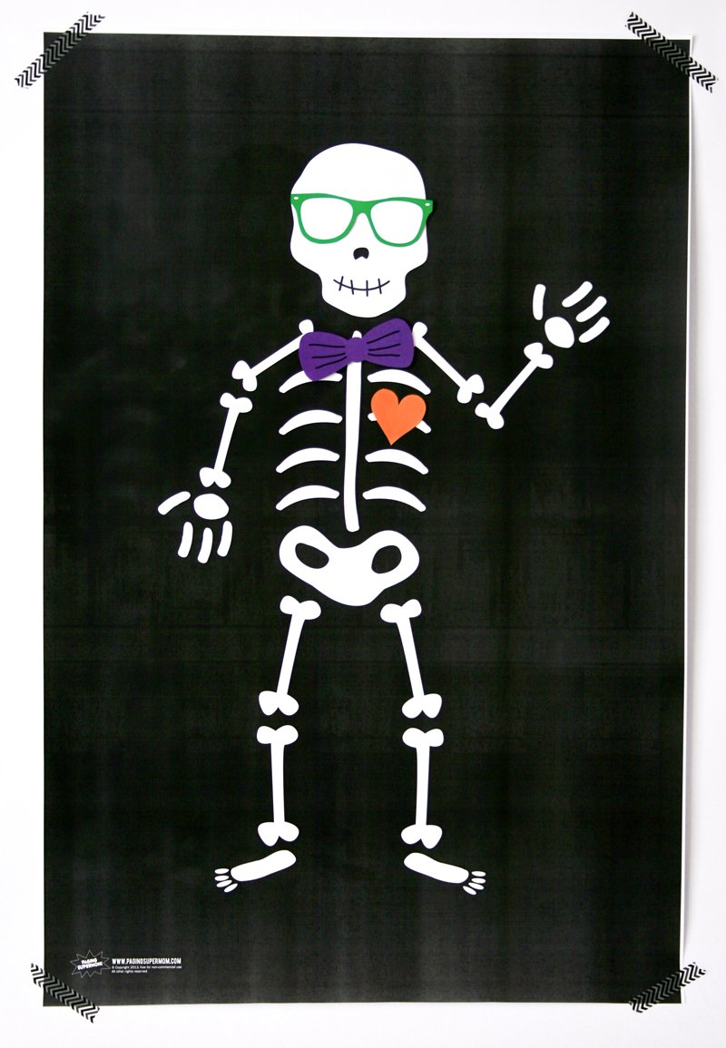 pin the bowtie on the skeleton game