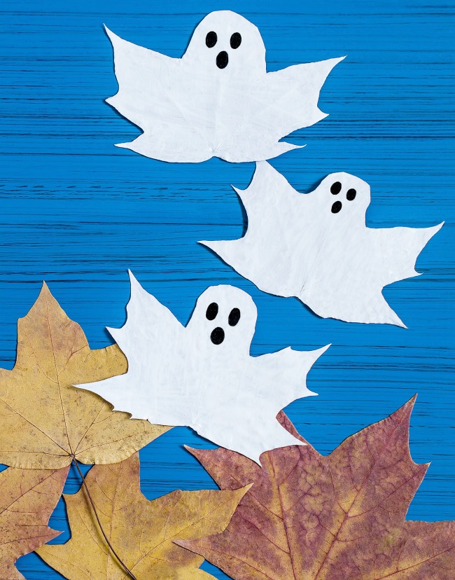 25 Halloween Ghost Crafts for Toddlers - Two Hearts One Roof