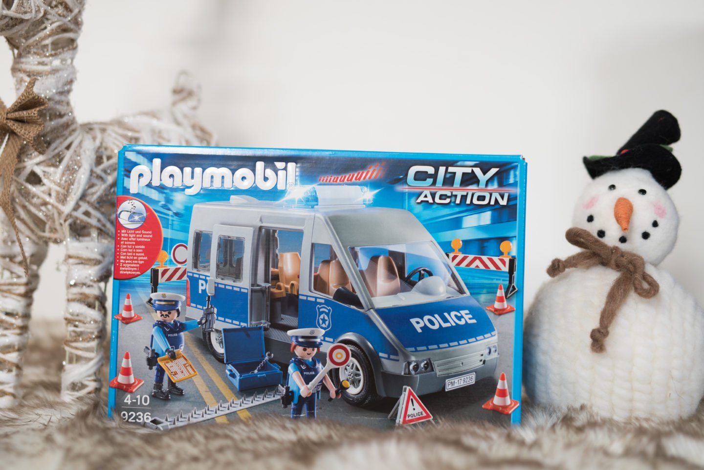 top toys for 2018 - Playmobil police van