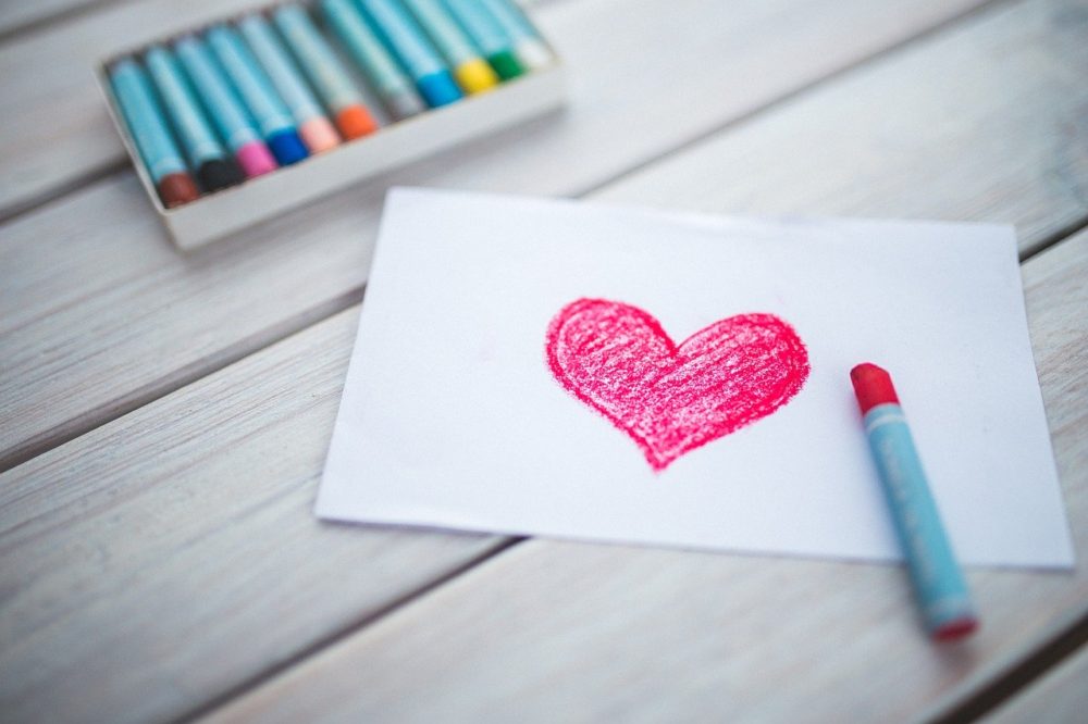 Crafts // 6 Simple Valentine’s Day Crafts for Kids