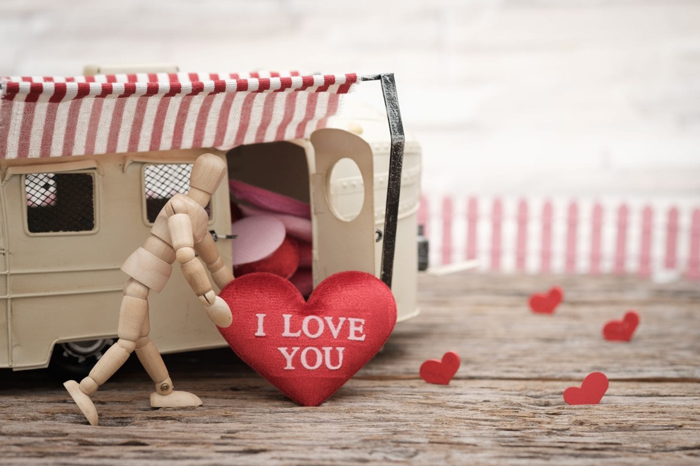 Crafts // 6 Great Valentines Day Craft Ideas for the Home