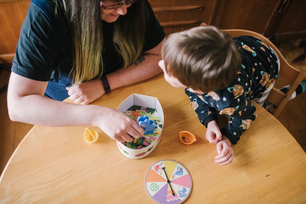 Hoppy Floppy's happy hunt Easter Game