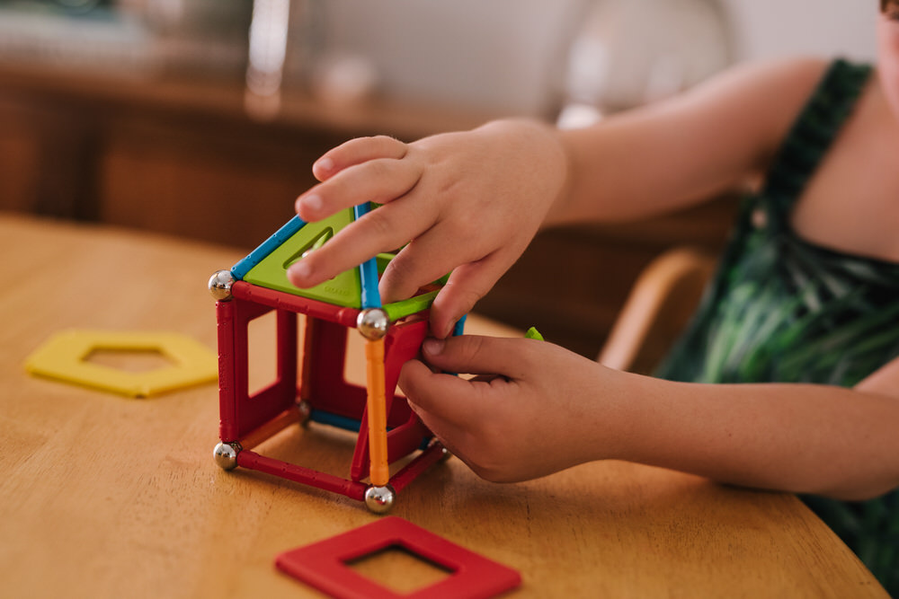 Geomag Supercolour Magnetic Construction Toy Review