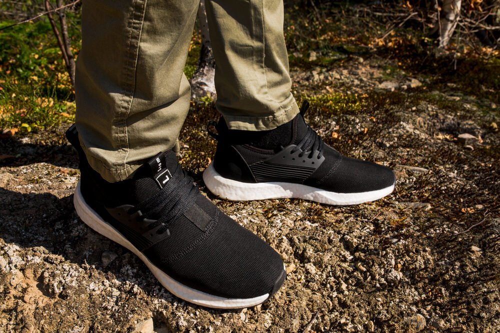 Loom Footwear mens walking shoes