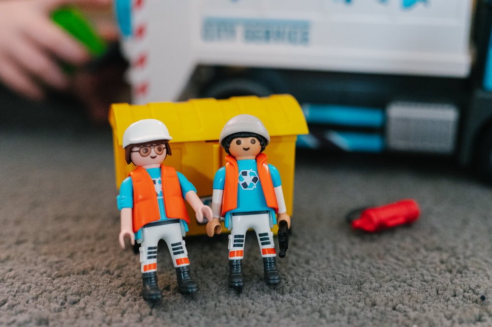 Playmobil recycling truck review