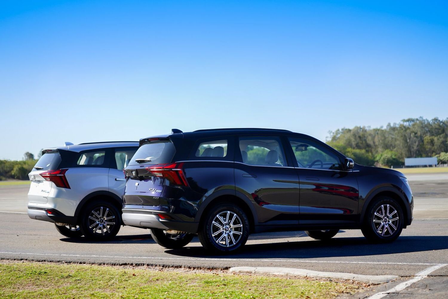 Mahindra XUV700 vs Mahindra Scorpio – Which Is the Best Family SUV?