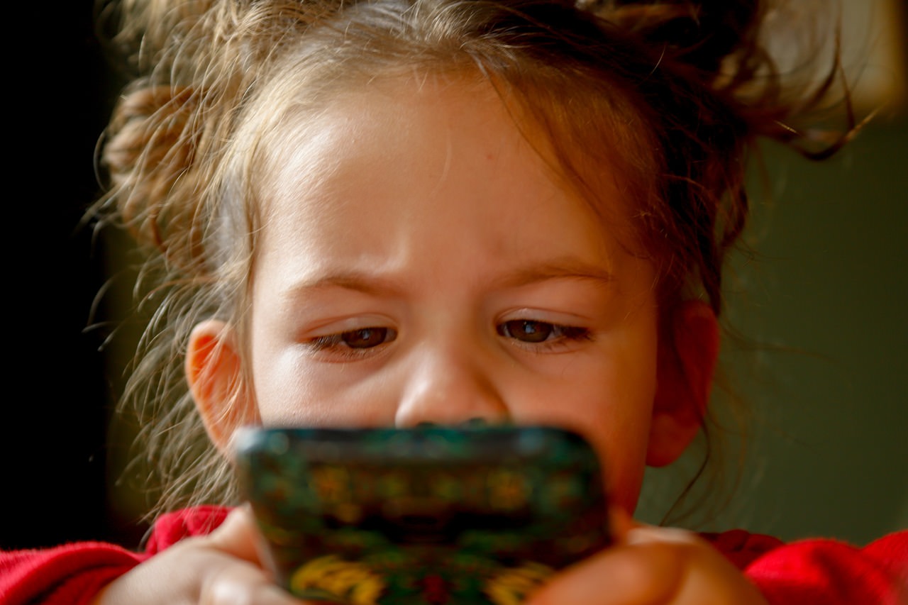 Our Kids and Social Media: the Best Ways to Educate Them