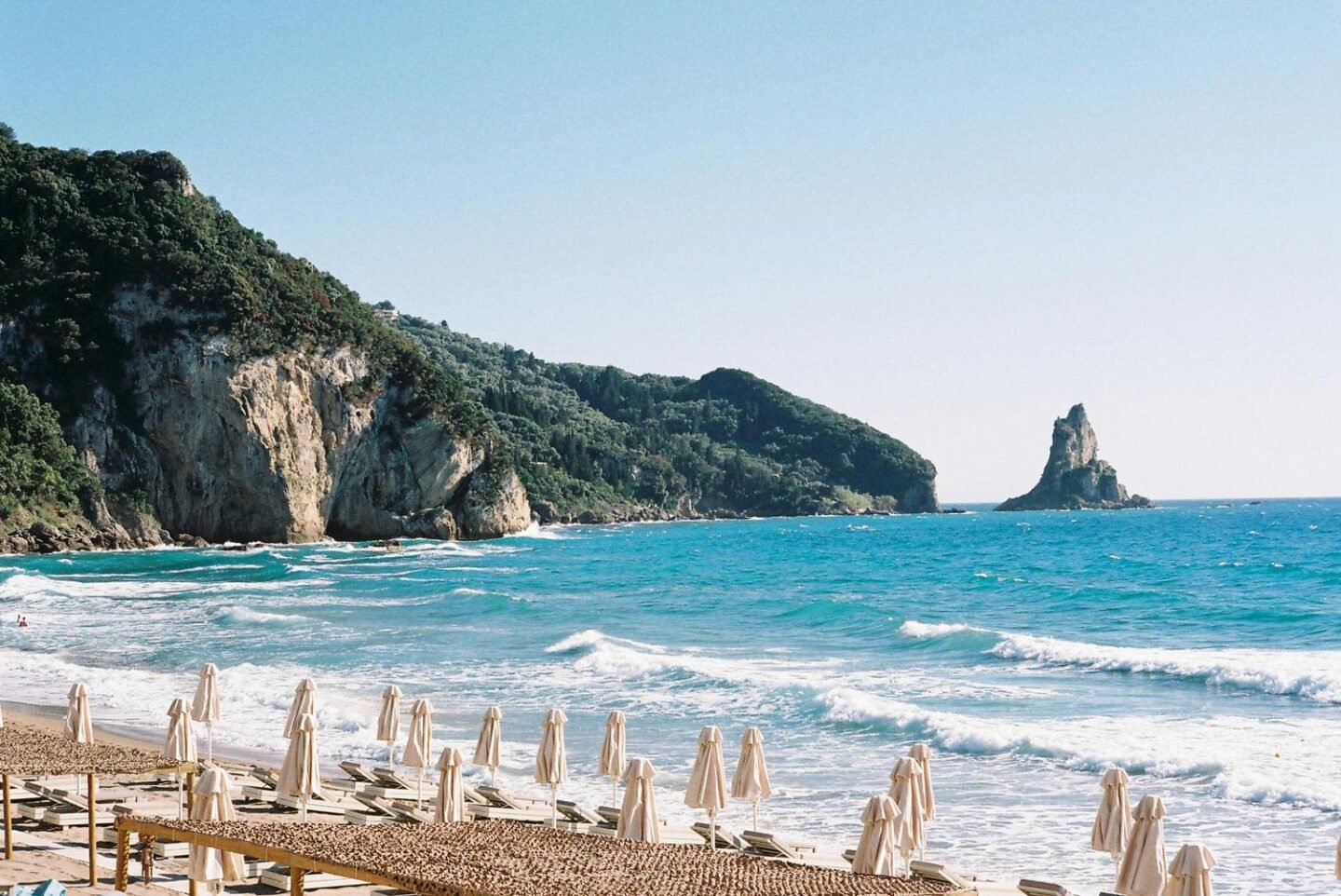 Island hopping or all inclusive - Beach holiday