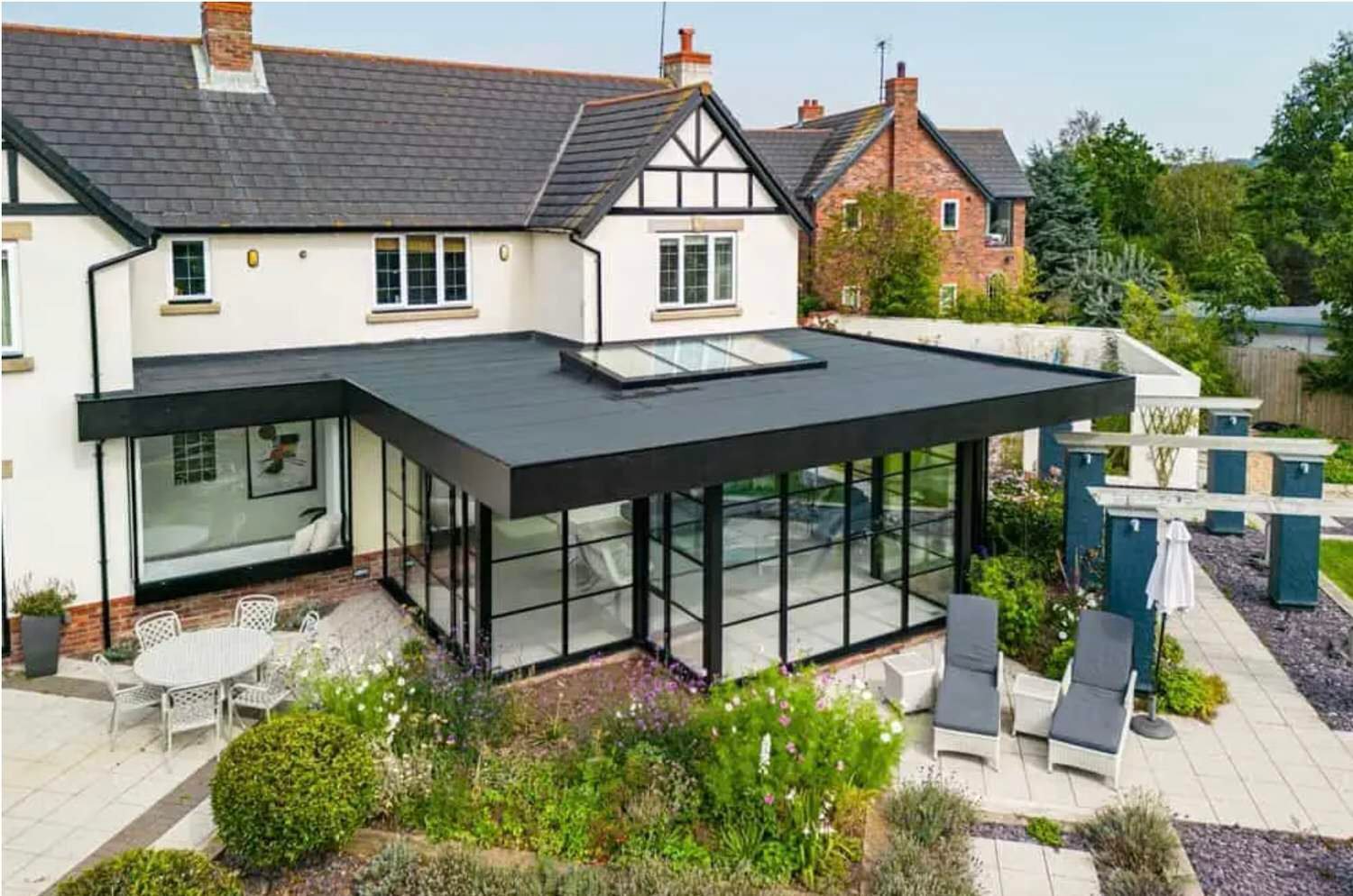 Interiors // 3 Trends To Reconnect Your Conservatory To Your Home
