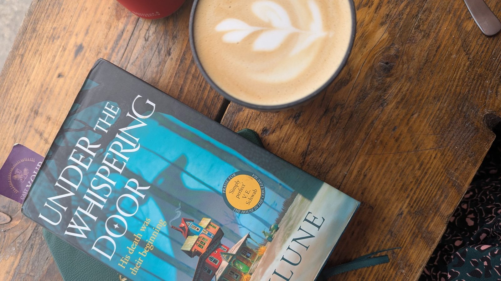 My April Reads: 7 Books & 1985 Pages